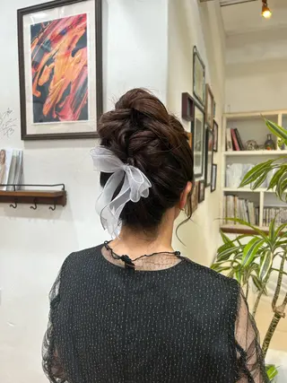 セミロング ヘアアレンジ ✂︎店長✂︎ ちさきのヘアスタイル