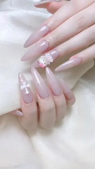 ネイル LR.ONE リナのネイルデザイン