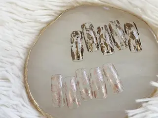 ネイル PEEKABOO京橋 EYE&NAILのマツエク・マツパデザイン