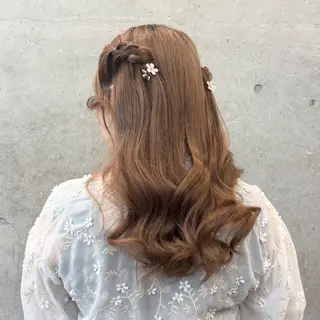 セミロング ヘアアレンジ ANLY. 明治神宮前所属・うる艶/透明感カラー 🐇🤍もものヘアスタイル
