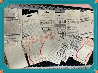 ネイル pink ladyサロン所属・べ にのネイルデザイン