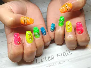 ネイル Li'leaNail AINAのネイルデザイン