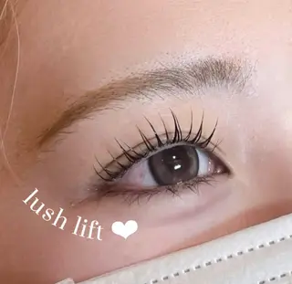 マツエク・マツパ Neolive銀座/ MINAMI🎀のマツエク・マツパデザイン