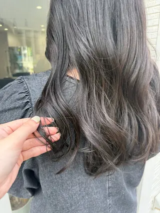 ロング ya₥a/メンズカッ ト/透明感カラーのヘアスタイル