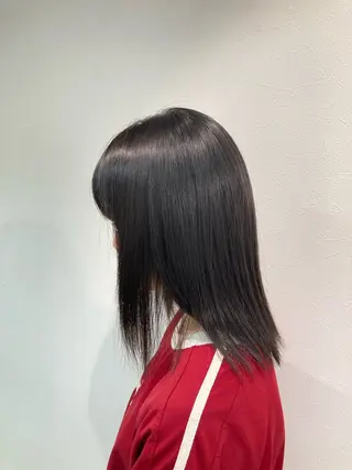 ミディアム 佐藤 凛のヘアスタイル