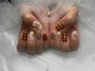 ネイル Nherb所属・佐藤 友里絵のネイルデザイン