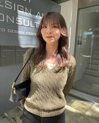 ミディアム カラー オリーブ/縮毛♡ Natsuno🩰のヘアスタイル