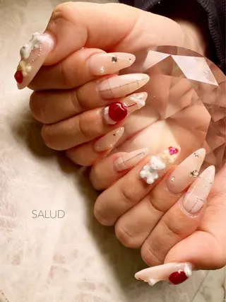 ネイル Nail Salon SALUDのネイルデザイン