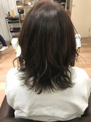 セミロング カラー 【髪質改善　艶髪】 布川　莉穂のヘアスタイル