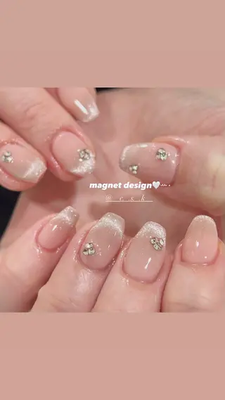 ネイル 🎀チーク/ちゅるん 🫧chisa🎀のネイルデザイン