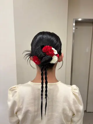 ヘアアレンジ 🎶個性派ネイル💅 /Komachi❤️のマツエク・マツパデザイン