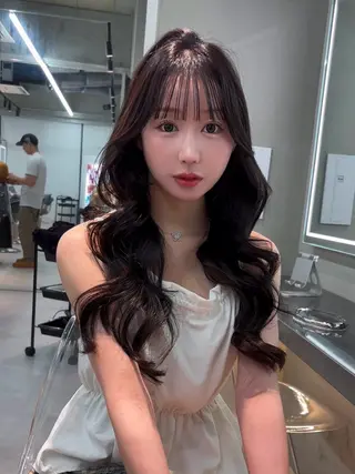 セミロング カラー 【美髪矯正】 吉村　清志のヘアスタイル