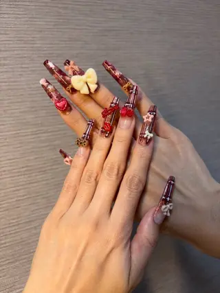 ネイル 前田 あすかのネイルデザイン