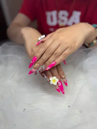 ネイル ANELA サクラのネイルデザイン