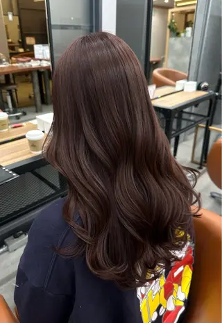 ロング カラー k-two kyoto emu所属・前畑 光希のヘアスタイル