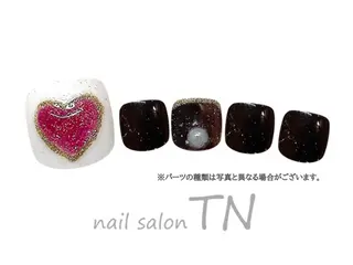ネイル 中島 実穂のネイルデザイン