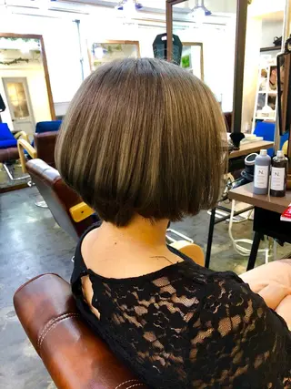 ショート フェアリーテイル所属・吉田 典弘のヘアスタイル