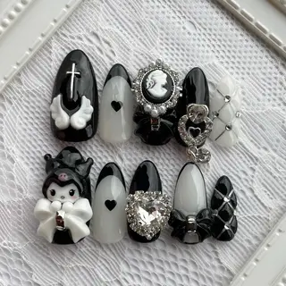 ネイル 東 千夏のネイルデザイン