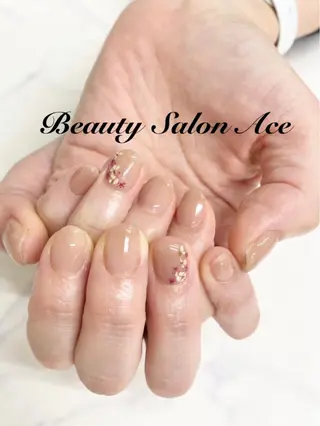 ネイル Beauty Salon Ace（ネイルサロン　エース）所属・池袋フィルイン Ace♡長さだしのネイルデザイン
