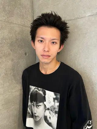 ショート メンズ レイヤーカットとハイ トーン/HIROKIのヘアスタイル