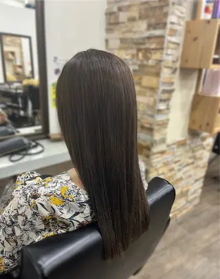 ロング 薮内 香保里のヘアスタイル