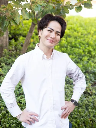 ミディアム to youハイライトのヘアスタイル