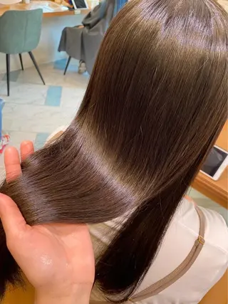 ロング 💖ボブ/髪質改善 顔周りレイヤー/ユイのヘアスタイル