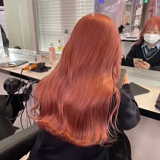 ロング カラー ヘアアレンジ 艶髪ハイトーン🫧 Kurehaのヘアスタイル