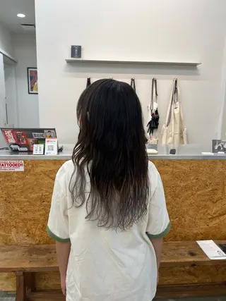 ロング Yuito/カラー/ ブリーチ/ストレートのヘアスタイル