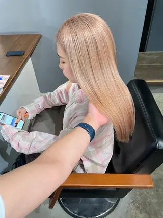 ロング Baby美容師 Ninaのヘアスタイル