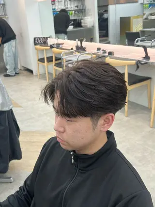 パーマ 🌀ソヘル/シャドウ ✨/メンズパーマ/栄のヘアスタイル