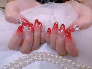 ネイル UMI ネイルサロン新宿🎀のネイルデザイン