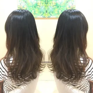 ロング カラー 🐝肥田 しょーと🐝のヘアスタイル