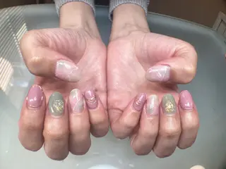 ネイル M flore (エムフローレ)のネイルデザイン