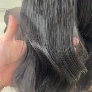 カラー 切りっぱなしボブ／ 暖色カラー／なつみのヘアスタイル