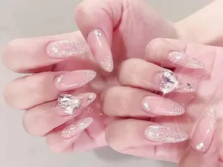 ネイル Lucky Nail Studioのネイルデザイン