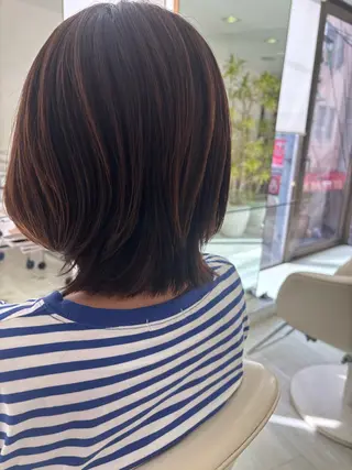 ミディアム 鬼澤 なお子のヘアスタイル