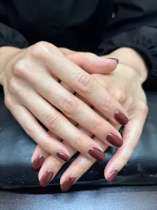 ネイル ネイルサロンエーナイン福住店所属・吉田 采未のネイルデザイン