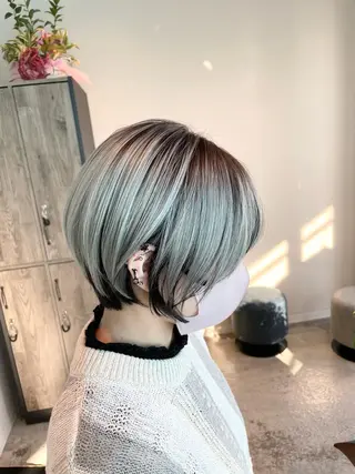 ショート カラー ✨髪質改善/ハイトー ン/艶髪高山のヘアスタイル