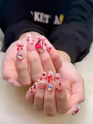 ネイル lucky nail 歌舞伎町のネイルデザイン