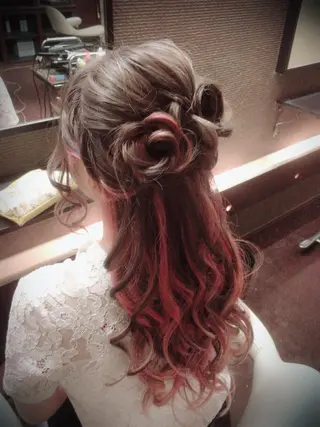 ロング ヘアアレンジ RICK Trick所属・セット&メイク RICK trickのヘアスタイル