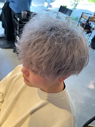 ショート カラー メンズ APREKO RIKUのヘアスタイル