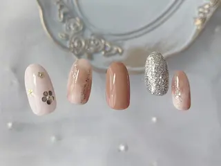 ネイル Laule’a 昭島店のネイルデザイン