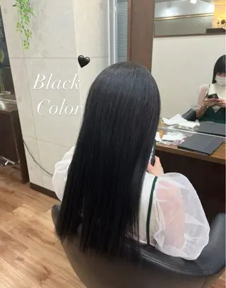 ロング カラー 石津 優菜のヘアスタイル