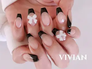ネイル VIVIAN リサのネイルデザイン