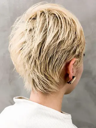 ショート ショート・ボブ 徳竹淳一のヘアスタイル