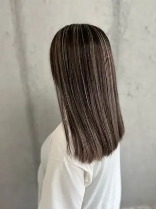 セミロング カラー Mariana雛/ 西大分/ハイライトのヘアスタイル