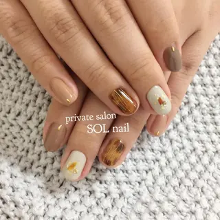 ネイル SOL NAILのネイルデザイン