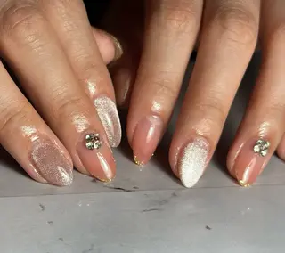 ネイル 新山 聖のネイルデザイン