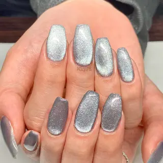 ネイル VOGUE ×SWANのネイルデザイン